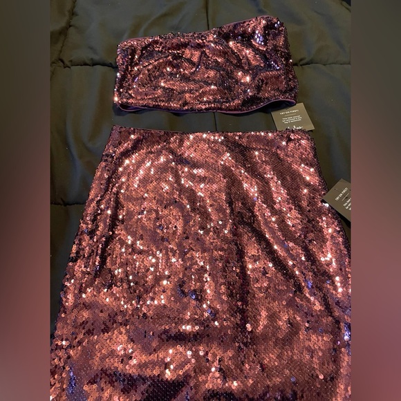 Lulus Dresses & Skirts - Lulu's Purple Sequin Dress